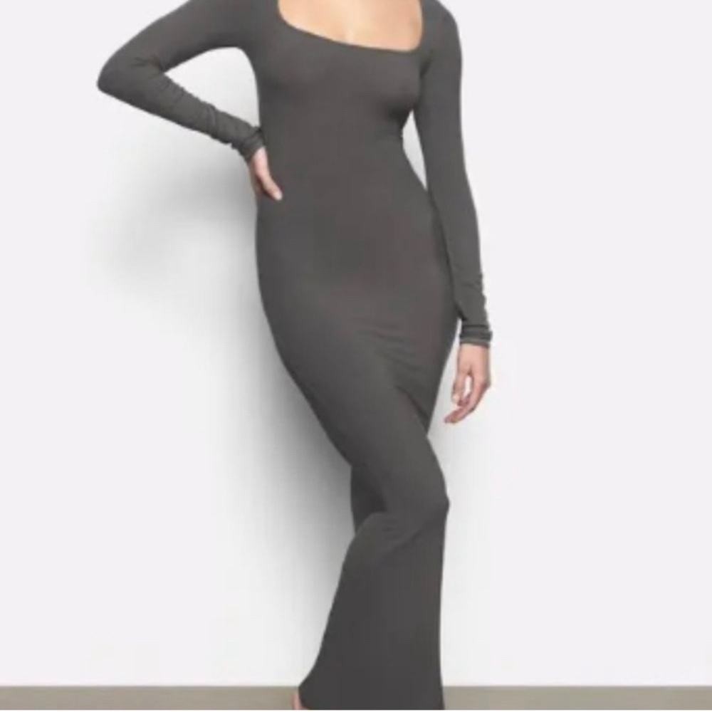 NWOT SKIMS soft lounge dress in Gunmetal